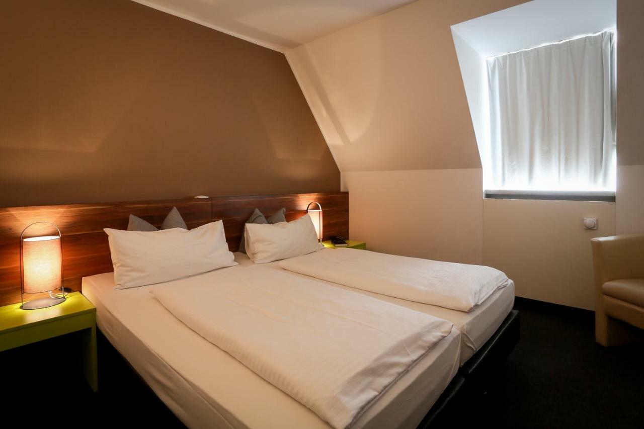 Hotel Schempp Bobingen  Zewnętrze zdjęcie